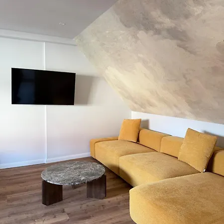 Apartmán Art And Elegance, Family Friendly 2bedroom Near Frankfurt Airport, Free Parking
