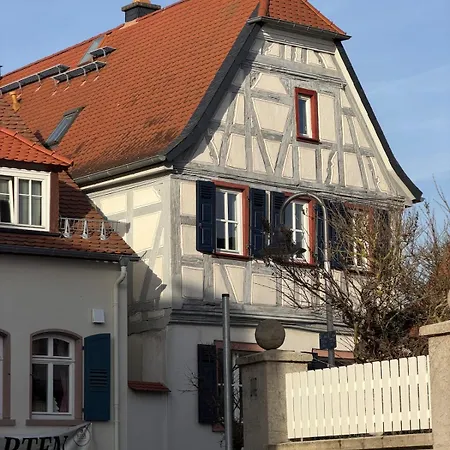 Apartmán Art And Elegance, Family Friendly 2bedroom Near Frankfurt Airport, Free Parking