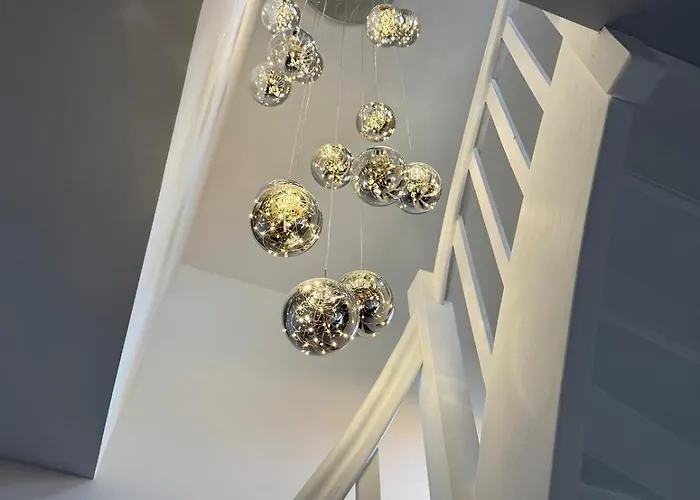 Art And Elegance, Family Friendly 2bedroom Near Frankfurt Airport, Free Parking Apartamento *