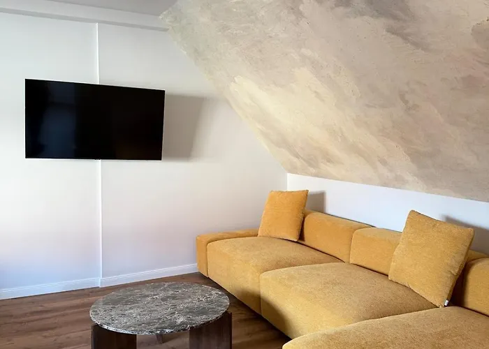 Apartment Art And Elegance, Family Friendly 2bedroom Near Frankfurt Airport, Free Parking
