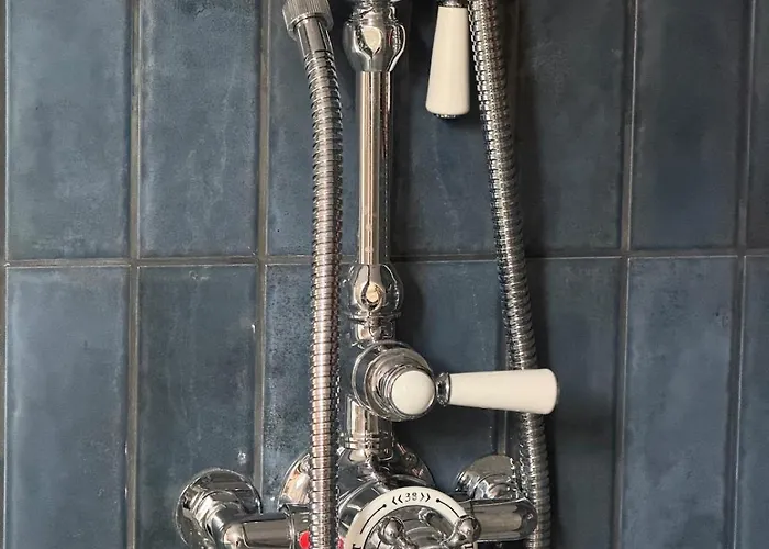 Art And Elegance, Family Friendly 2bedroom Near Frankfurt Airport, Free Parking Apartamento *